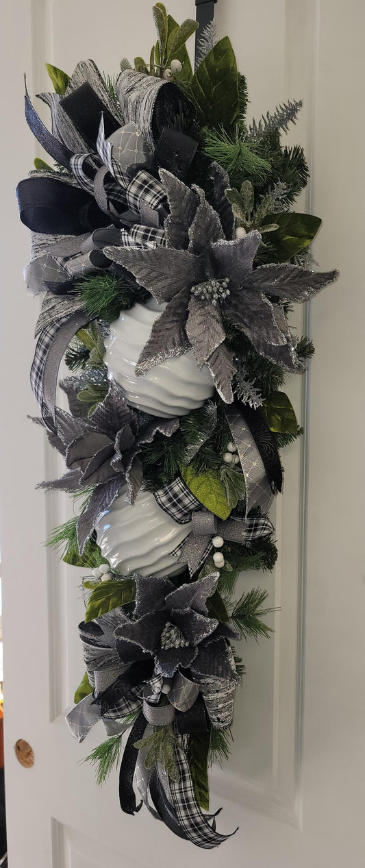 Modern Christmas Swag in Black Silver and White