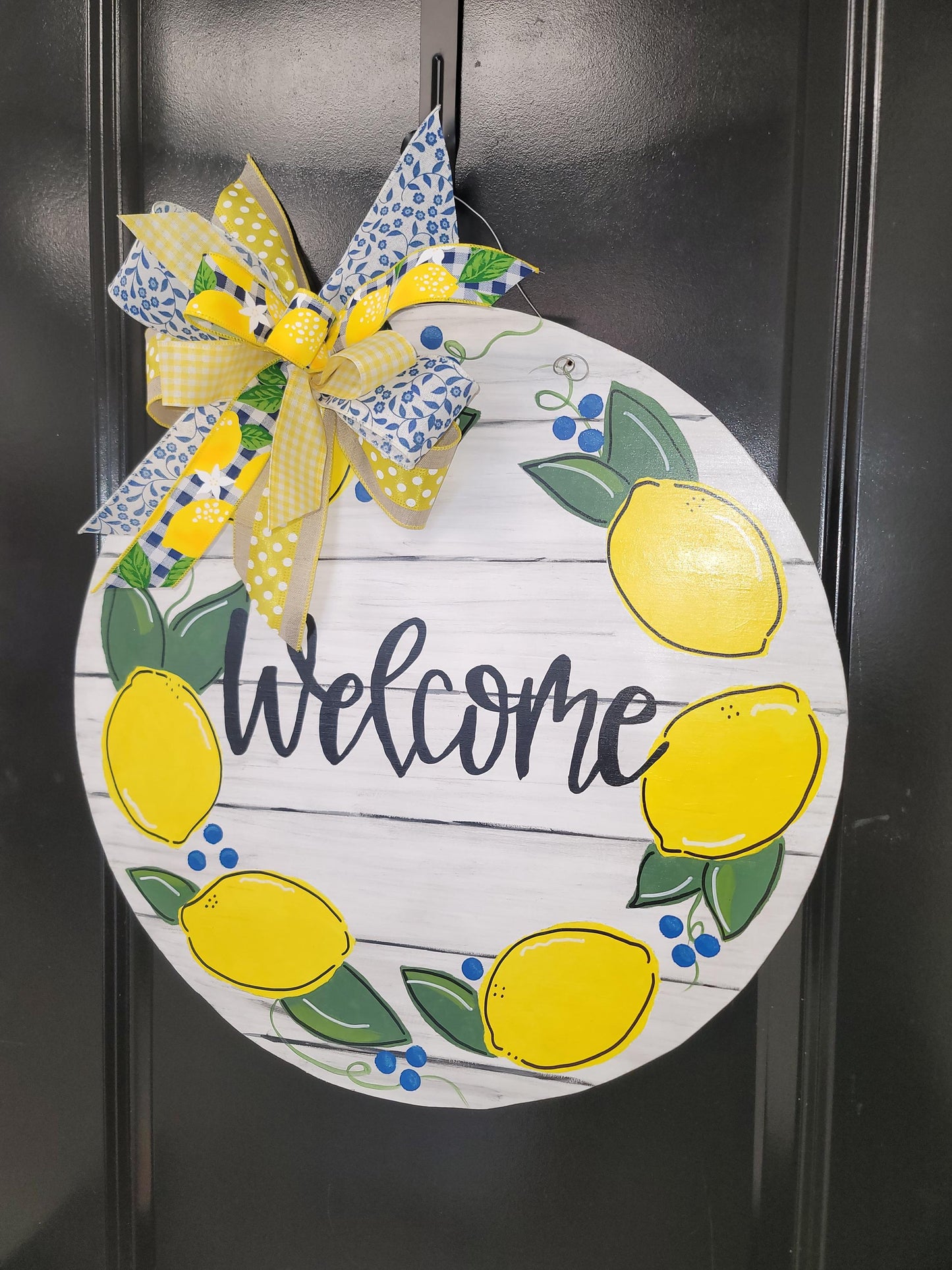 Hand-Painted Lemon Welcome Door Hanger: Farmhouse Summer Decor