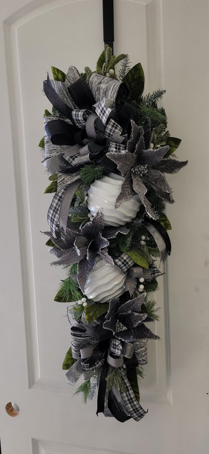Modern Christmas Swag in Black Silver and White