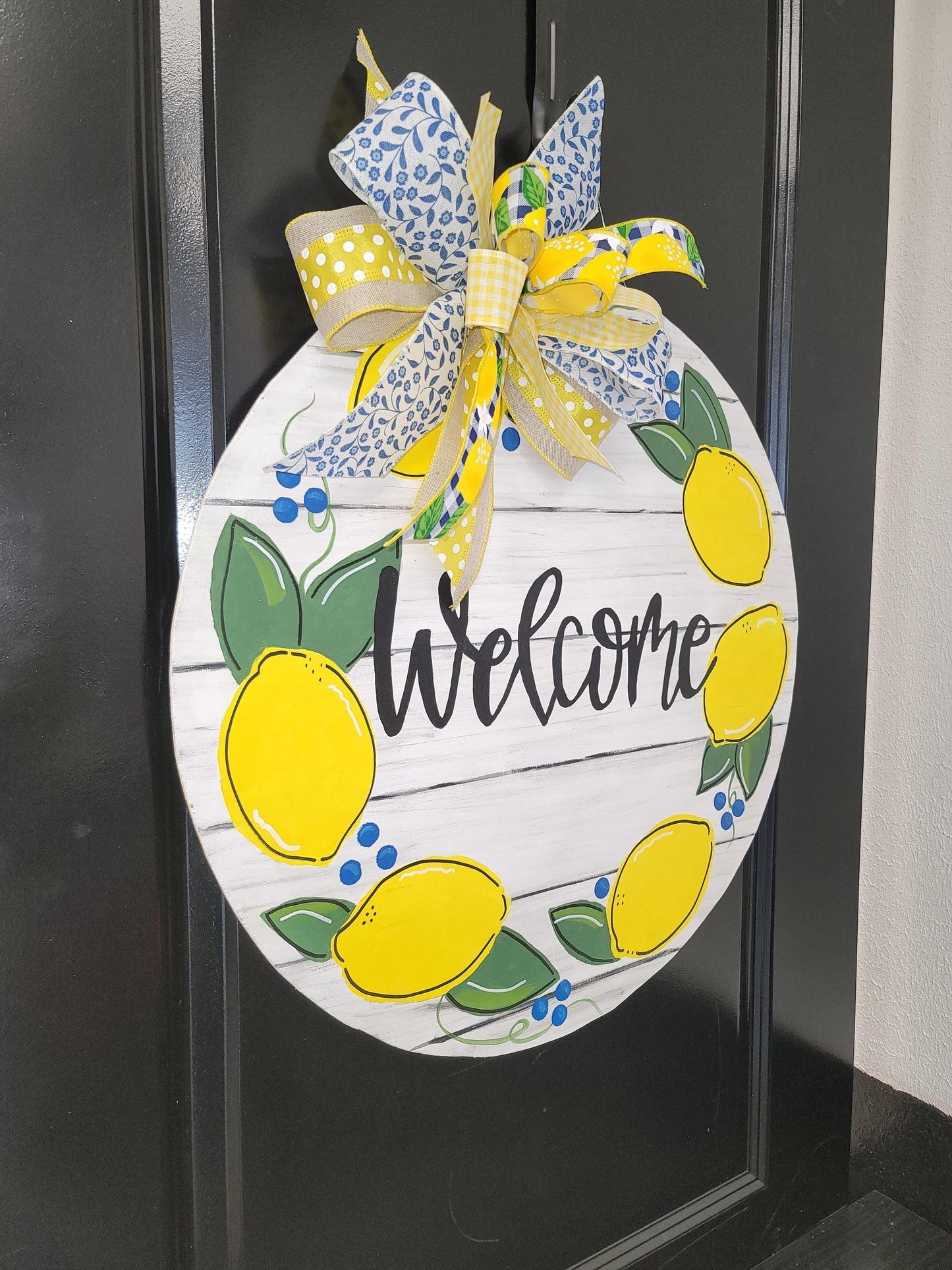 Hand-Painted Lemon Welcome Door Hanger: Farmhouse Summer Decor