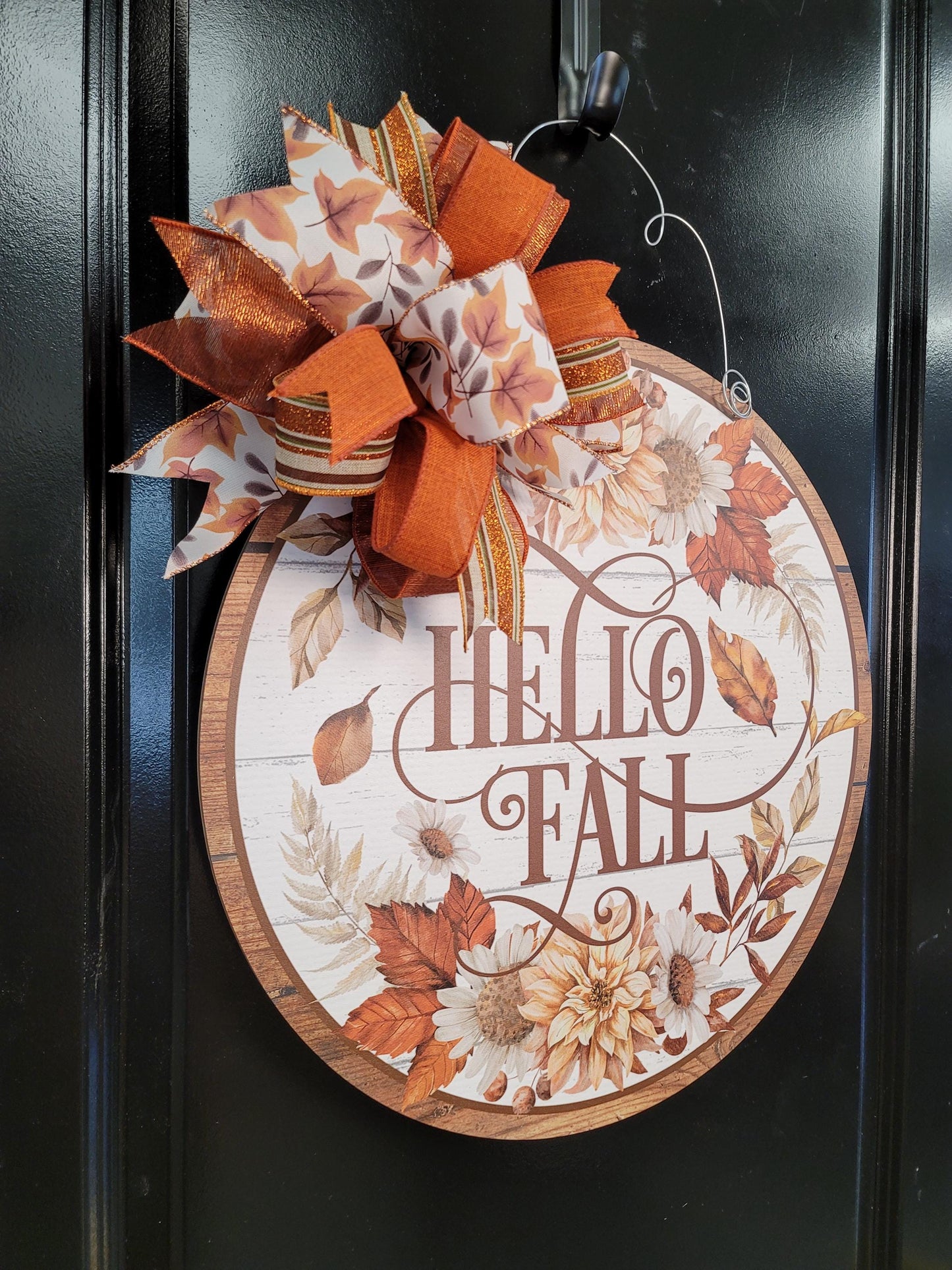 Earthy Tones Hello Fall Door Hanger: Rustic Farmhouse Autumn Decor