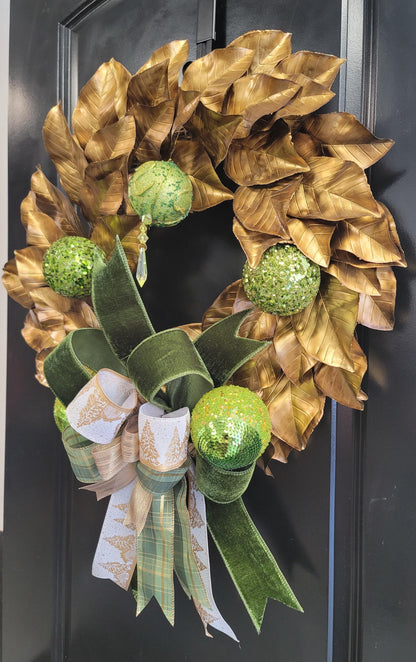 Elegant Gold Magnolia Leaf Wreath in Green and Matte Metallic Gold