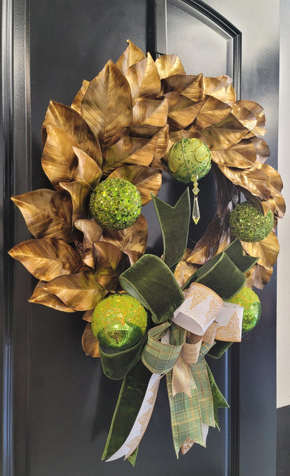 Elegant Gold Magnolia Leaf Wreath in Green and Matte Metallic Gold