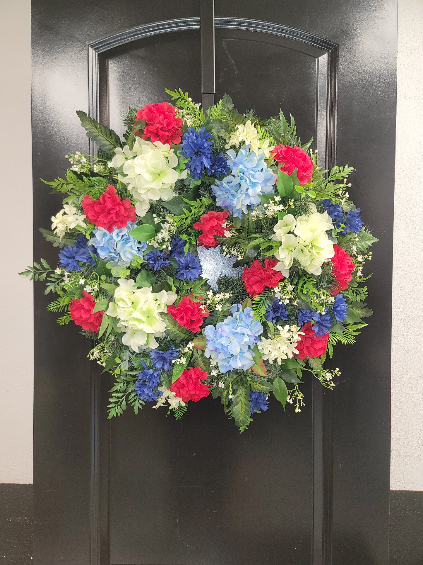 Patriotic Style All Floral Round Wreath
